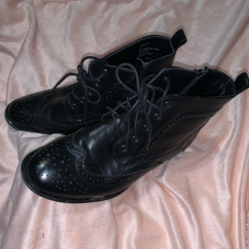 Steve Madden - ankle booties size 7